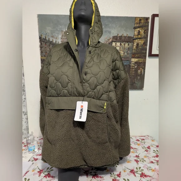 NWT Bass Outfit Olive Green Quilted Hooded Jacket - Picture 1 of 7